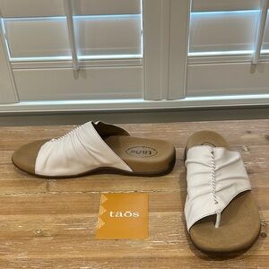 Taos Footwear White Ruched Slide Mules Gift 2